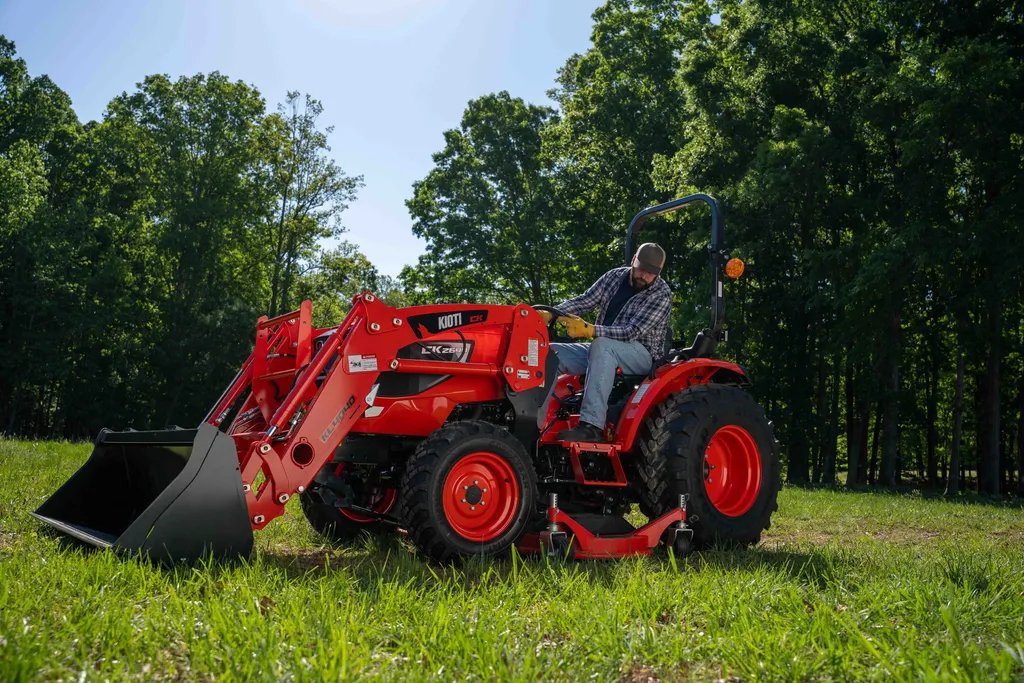 KIOTI CK2640 tractor, ROPS configuration
